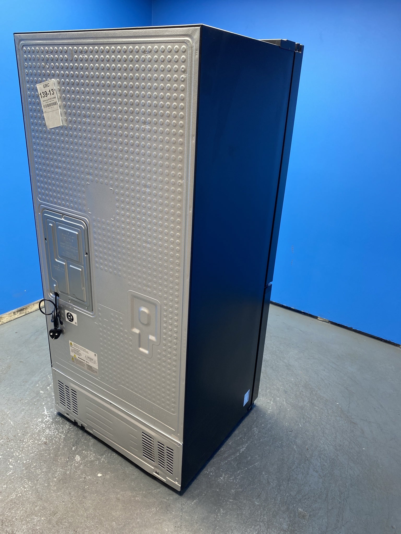 Samsung RF50C532EB1 Series 7 SpareMax 495L French Door Fridge Freezer