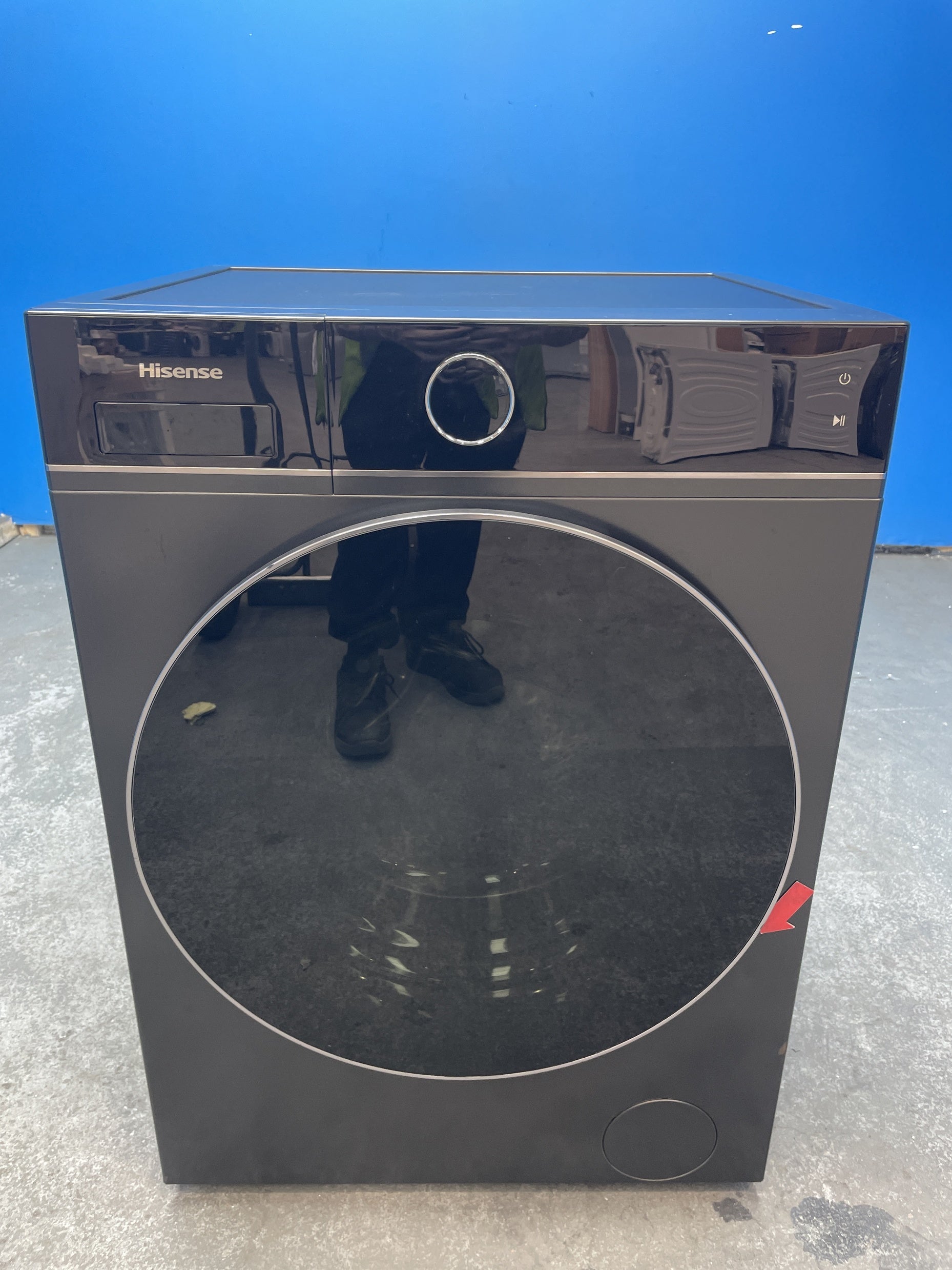 #GRC-163-172 - Hisense WD5I1045BBQ 10.5/6kg 1400rpm 5i Series Washer Dryer
