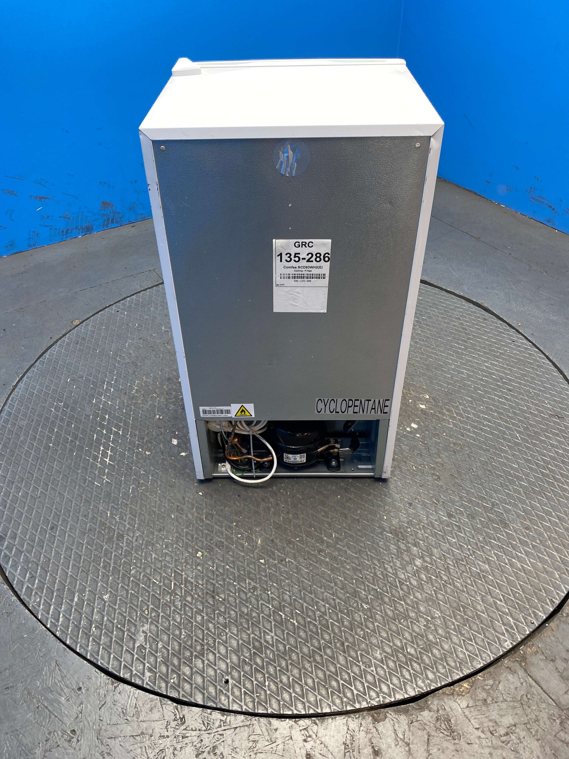 Comfee RCD93WH2(E) Under Counter Fridge with Cooler Box