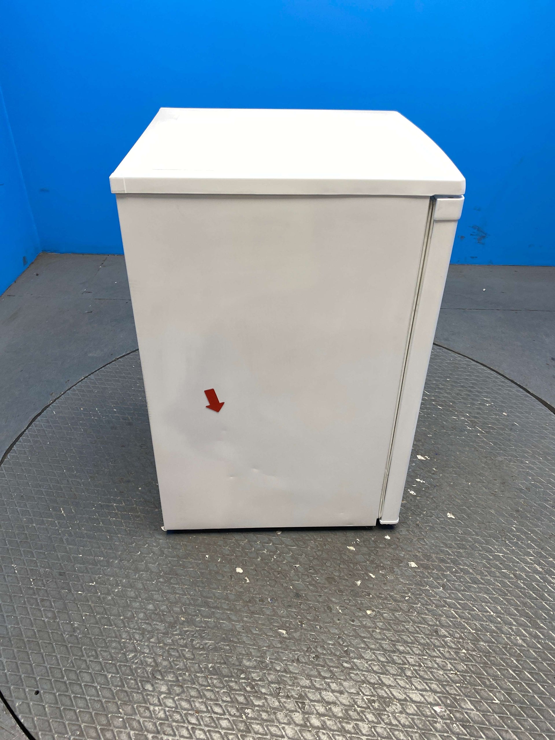 Statesman L255W 113 Litre 55cm Under Counter Fridge
