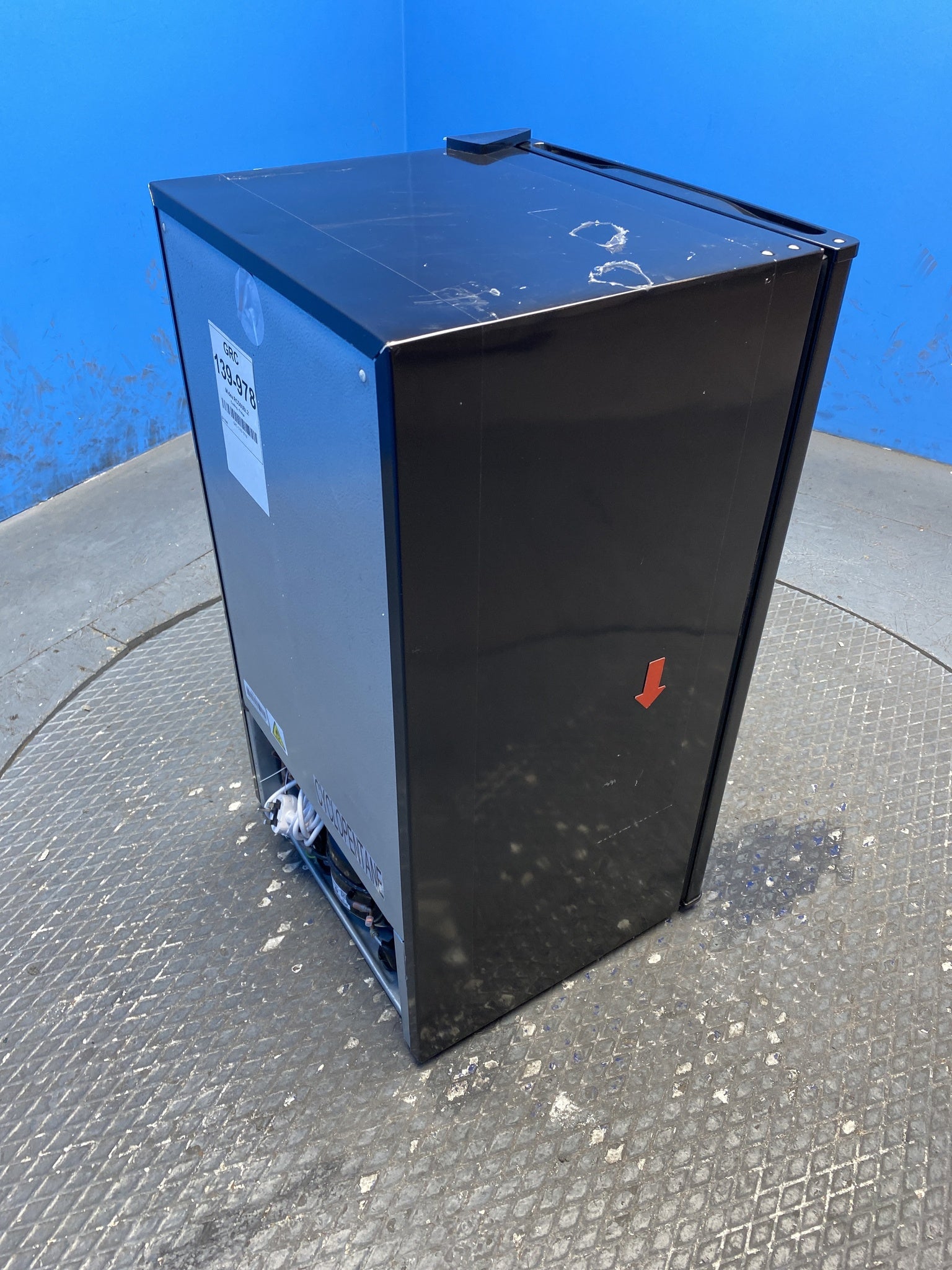 COMFEE' RCD93BL2(E) 93L Under-Counter Fridge with Cooler Box