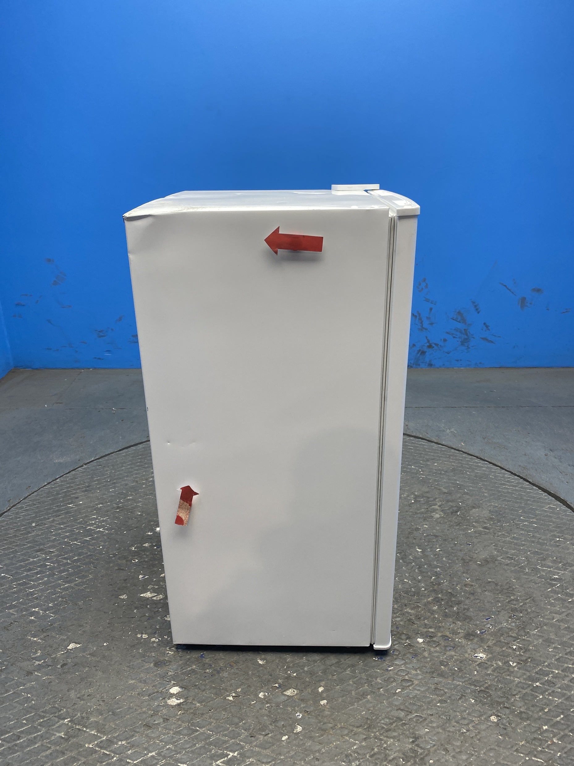 Comfee RCD93WH2(E) Under Counter Fridge with Cooler Box