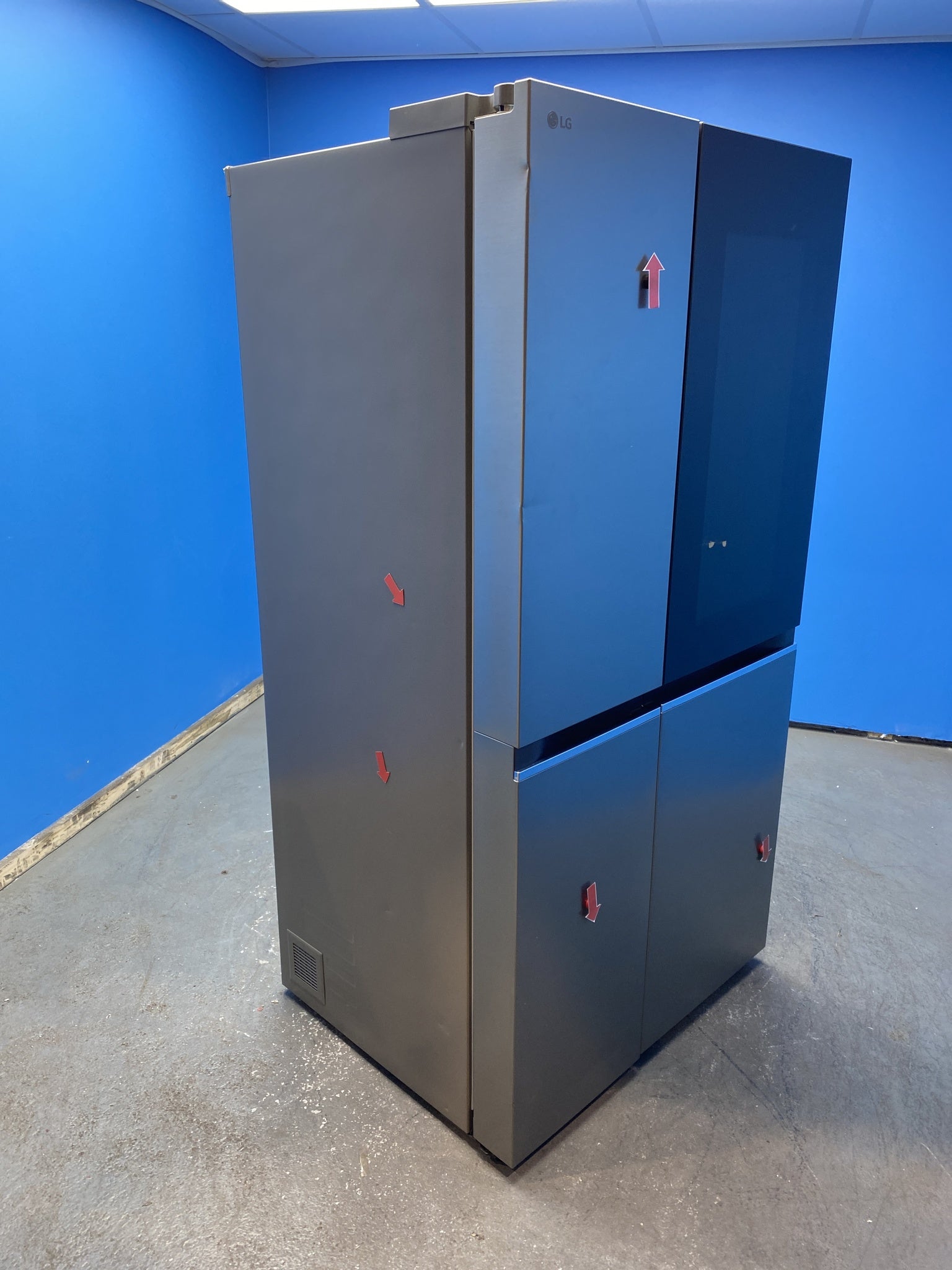 LG GSVV80PYLL 655L InstaView American Fridge Freezer