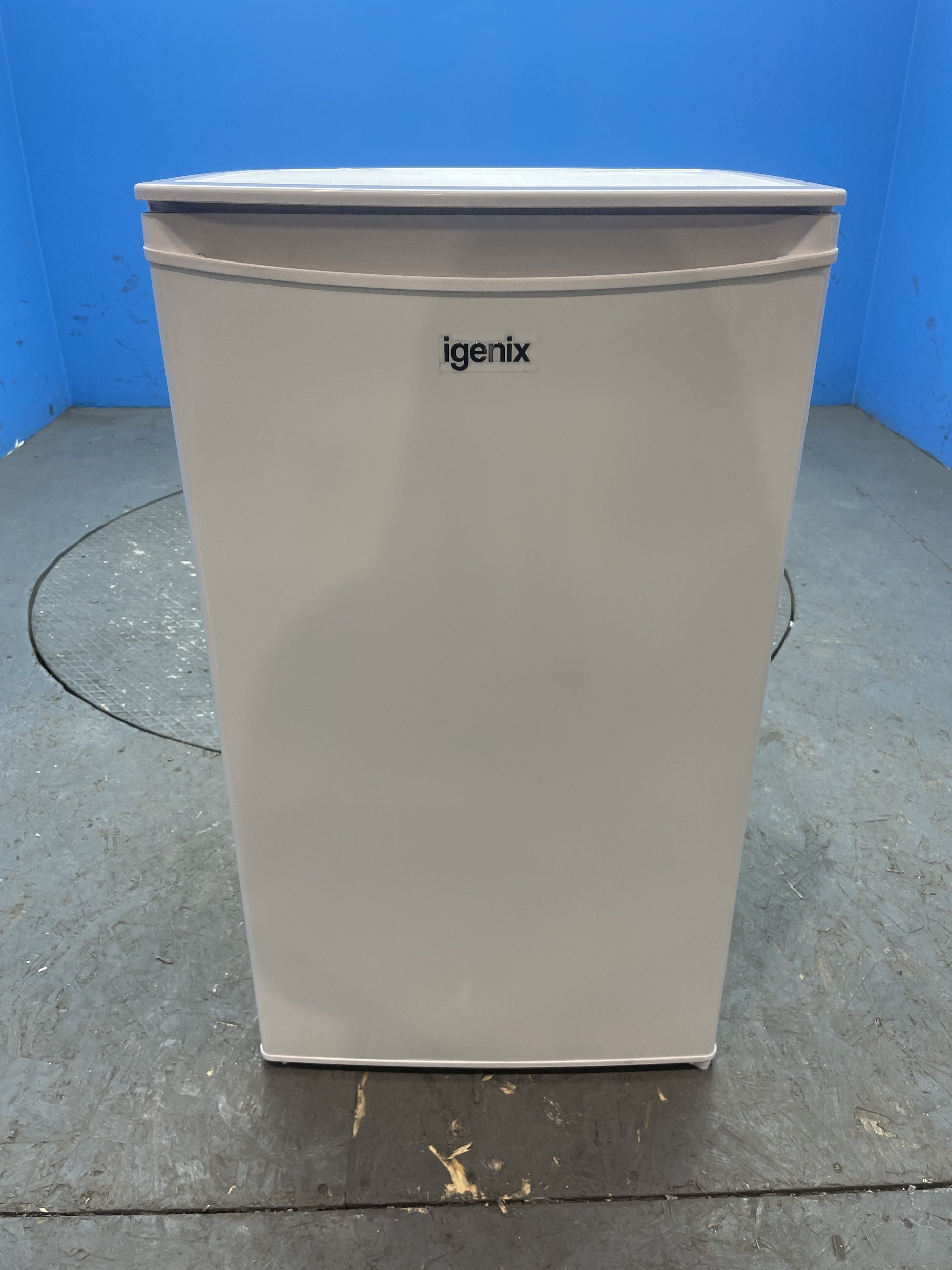 #GRC-134-038 - Igenix IG3960 92L Under-Counter Larder Fridge