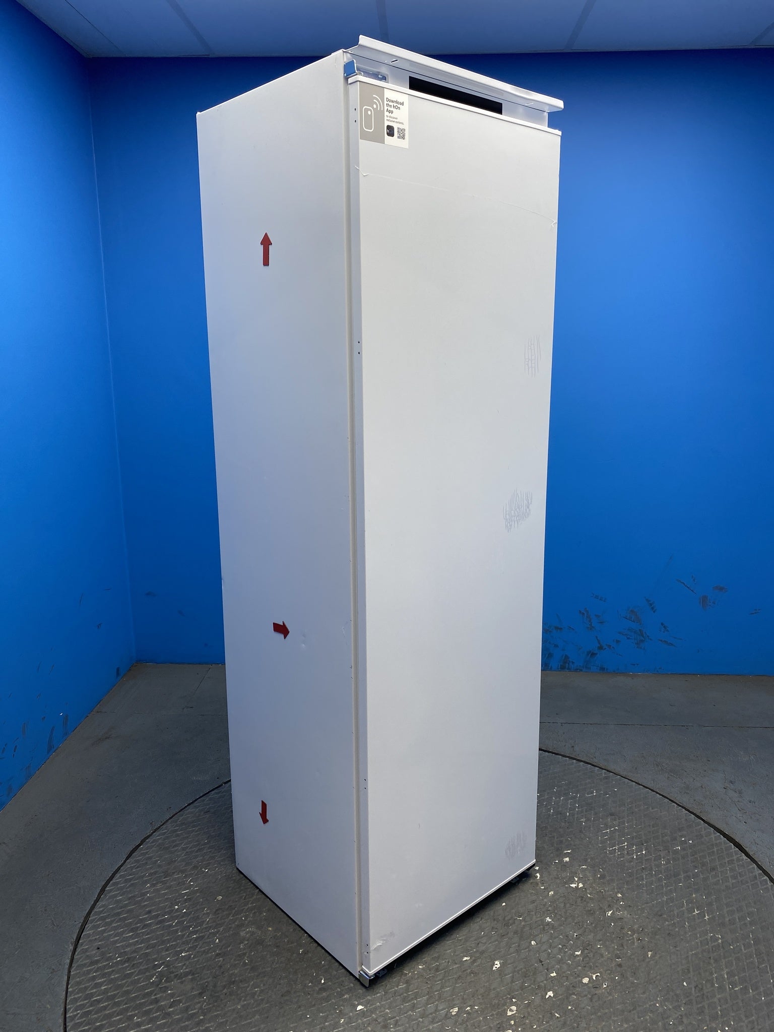 Haier HAUN518EWK 200L Integrated Total No Frost Freezer