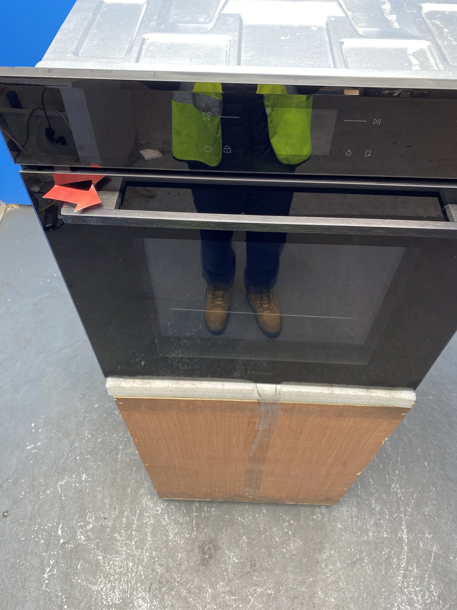 Haier ID Series 2 H6 ID25L5YTX Smart Pyrolytic Single Oven