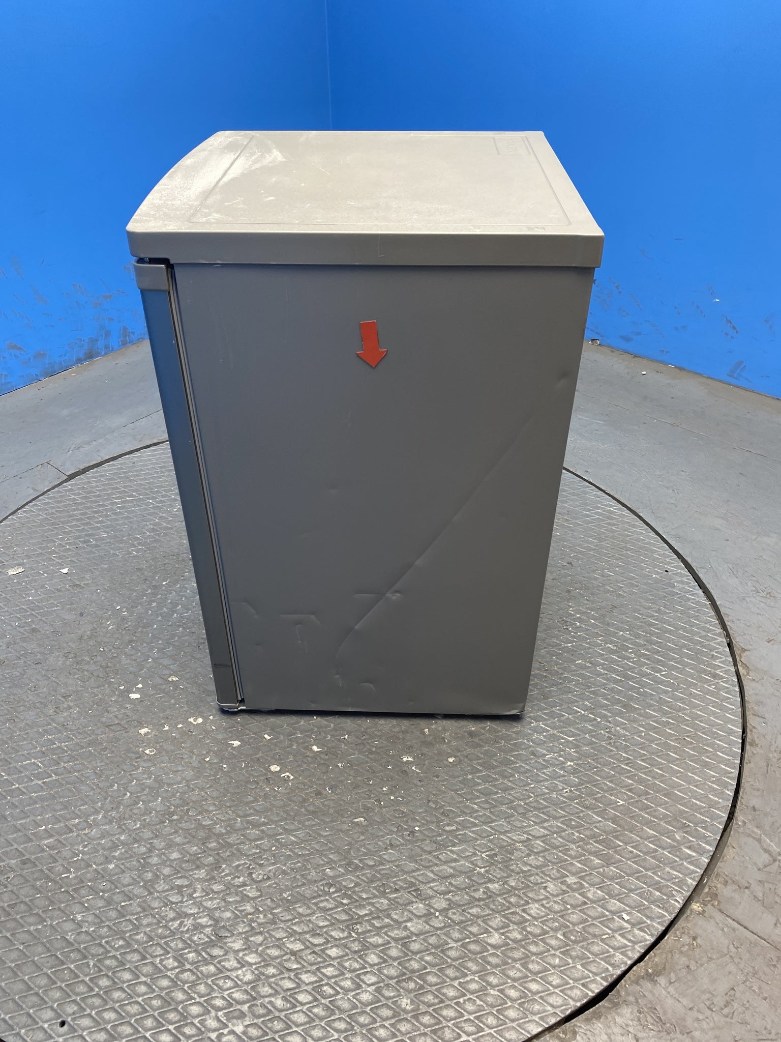Igenix IG255X 136 Litre Undercounter Fridge