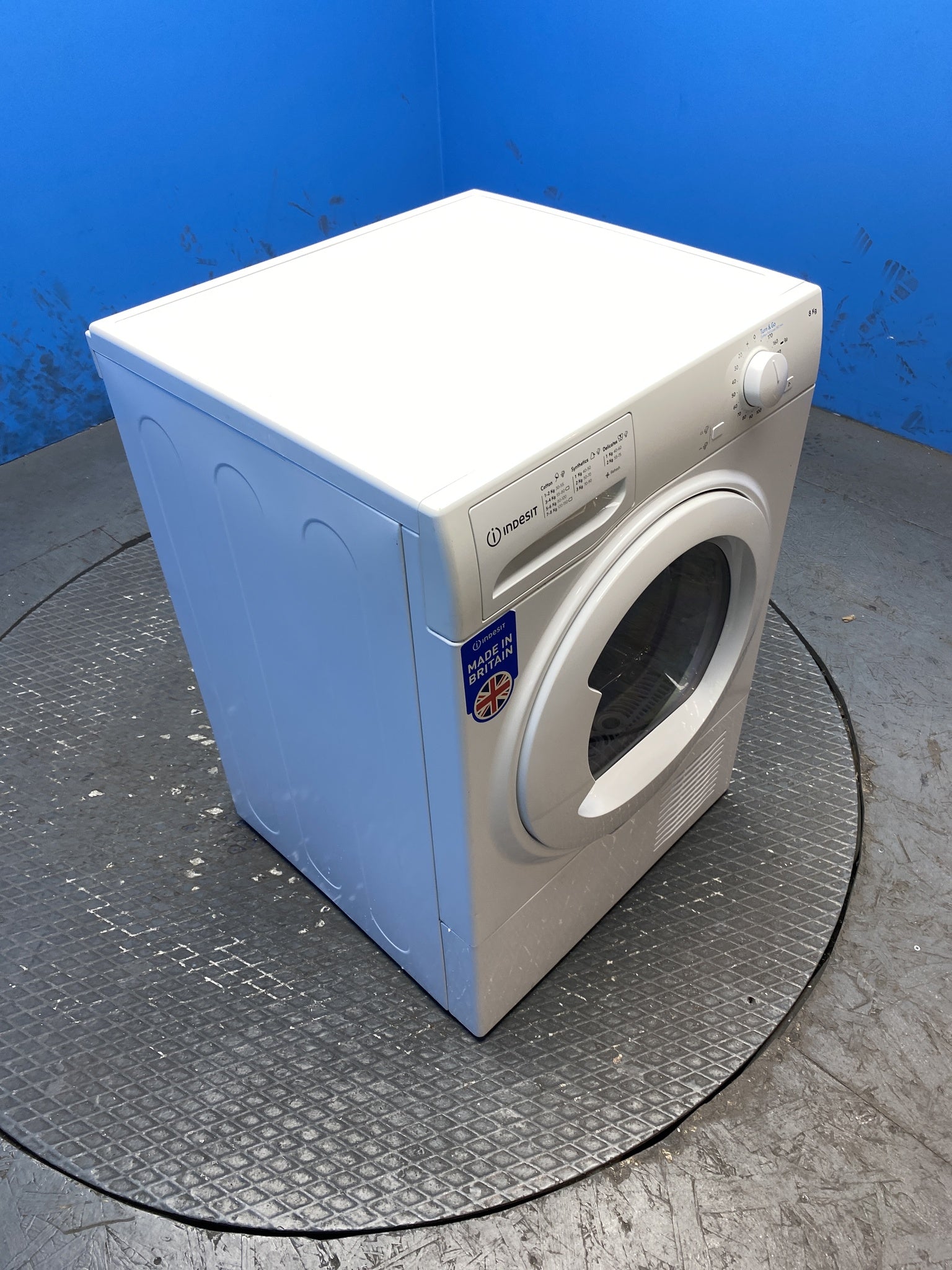 Indesit I2D81WUK 8kg Condenser Tumble Dryer with Turn&Go