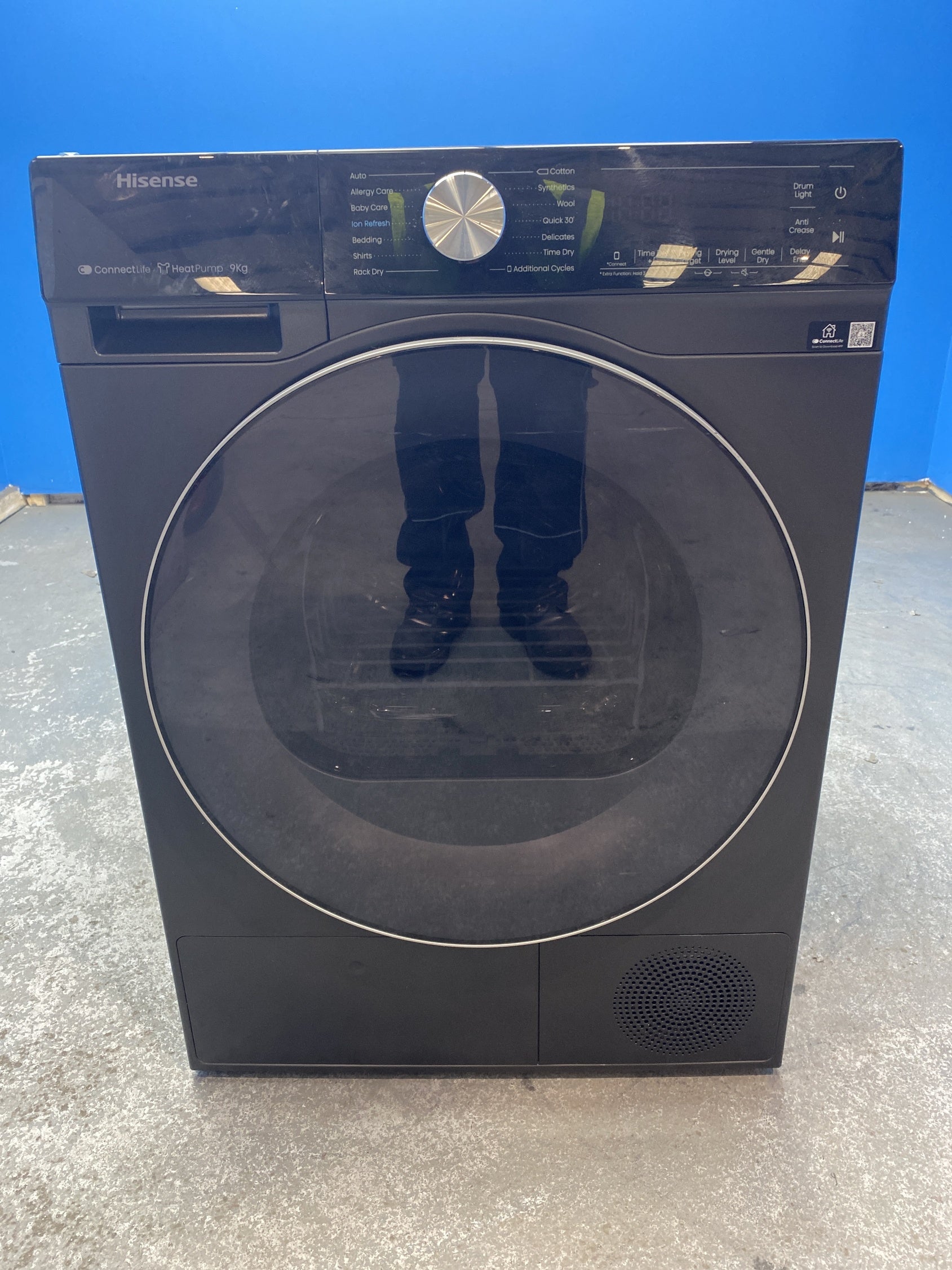 #GRC-152-997 - Hisense DH5S902BB 9kg Heat Pump Tumble Dryer