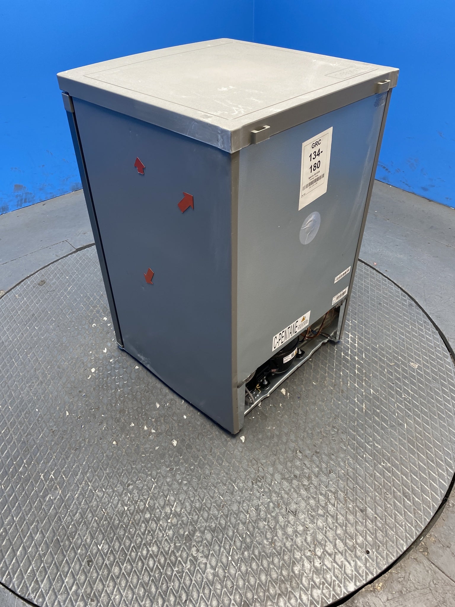 Igenix IG155X 109 Litre Under Counter Fridge with Ice Box