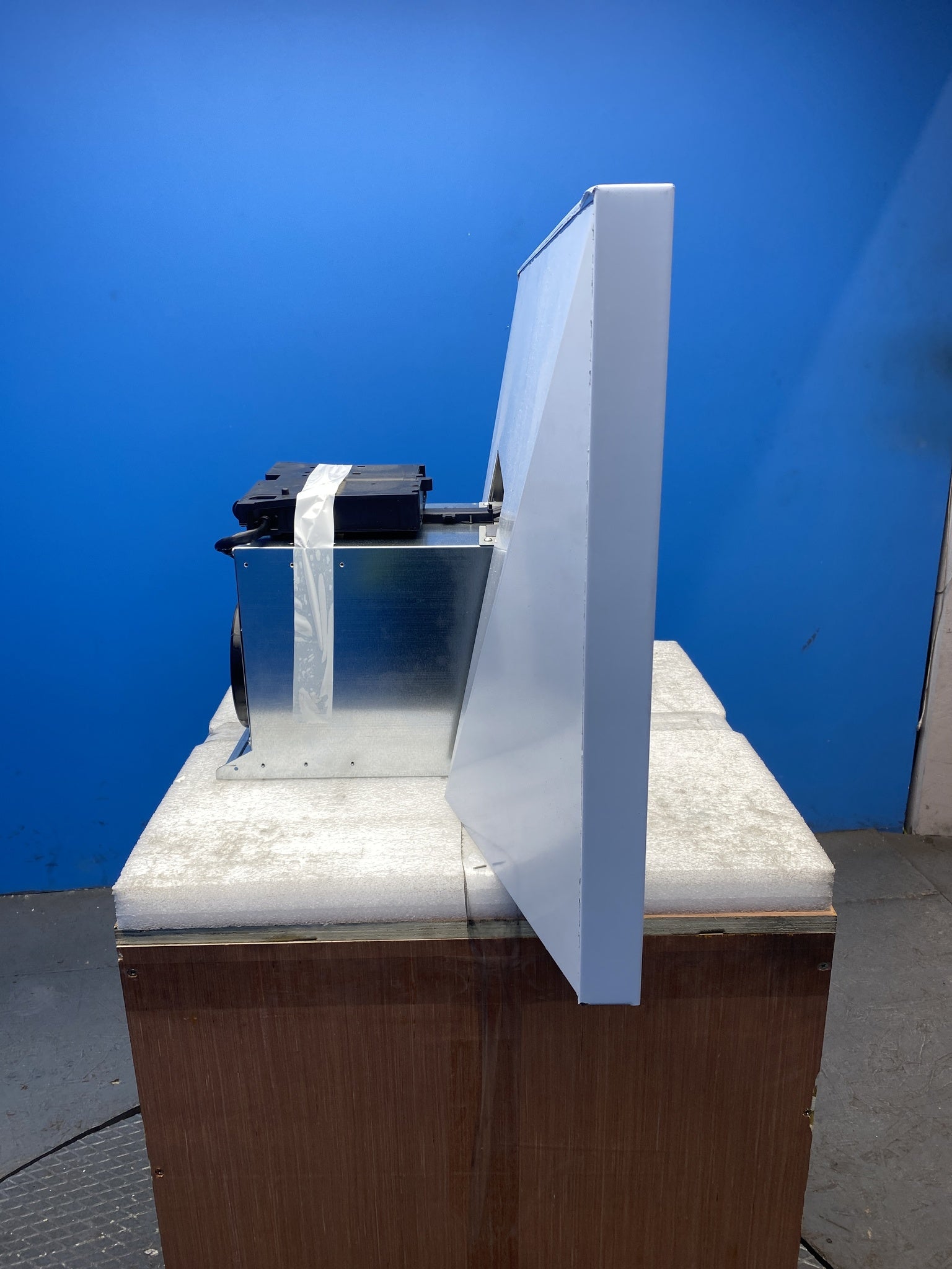 AEG DKB4950M 90cm Chimney Cooker Hood