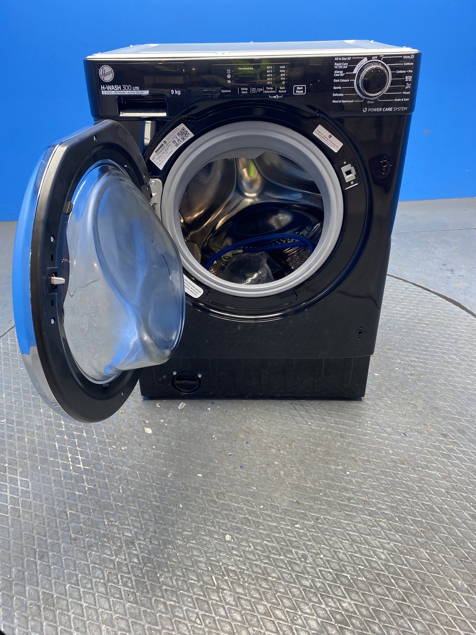 Hoover HBWS49D3ACBE Integrated 9kg 1400 Spin Washing Machine