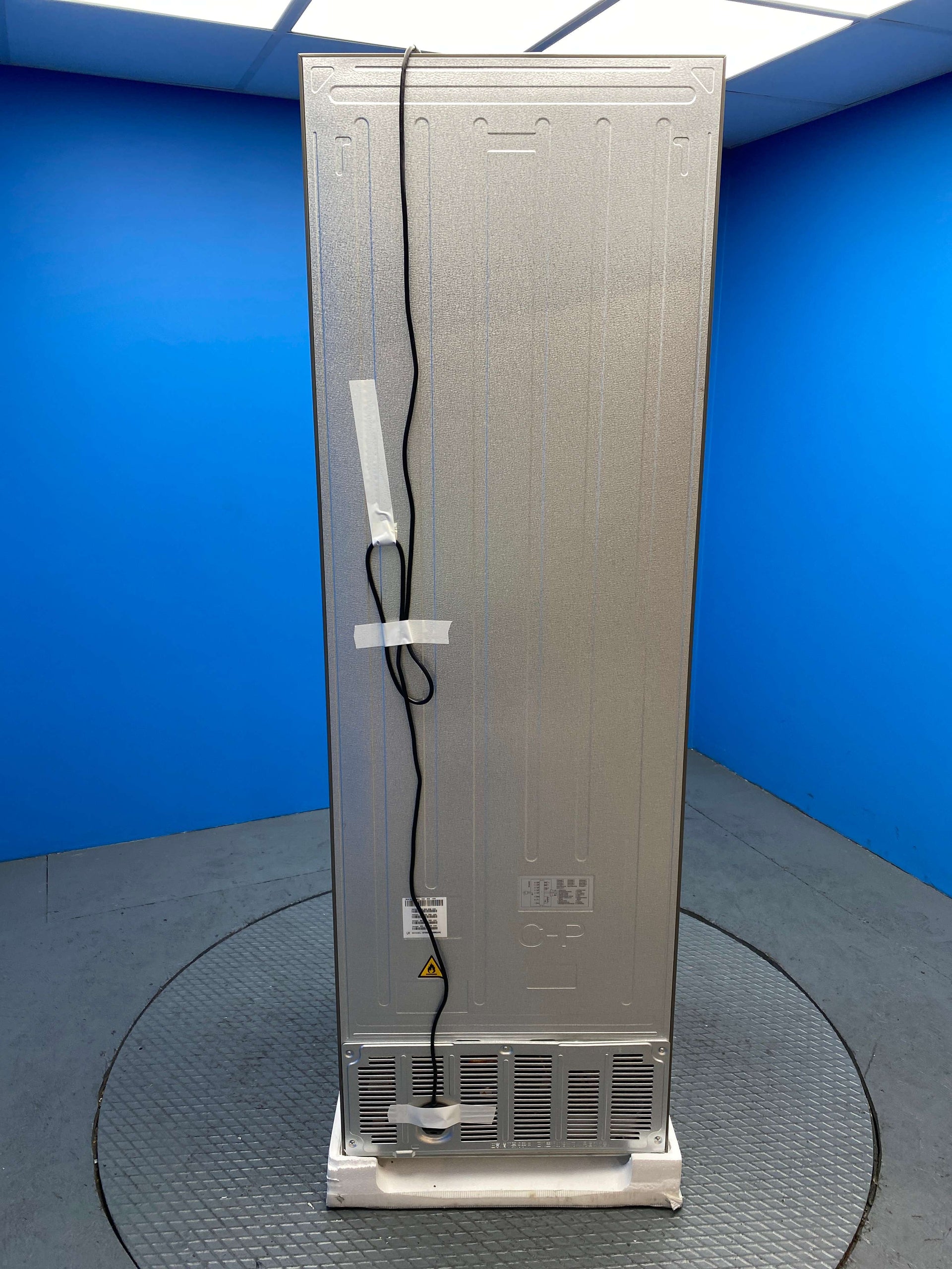 Haier HTW5618EWMG 357 Litre Combi Fridge Freezer