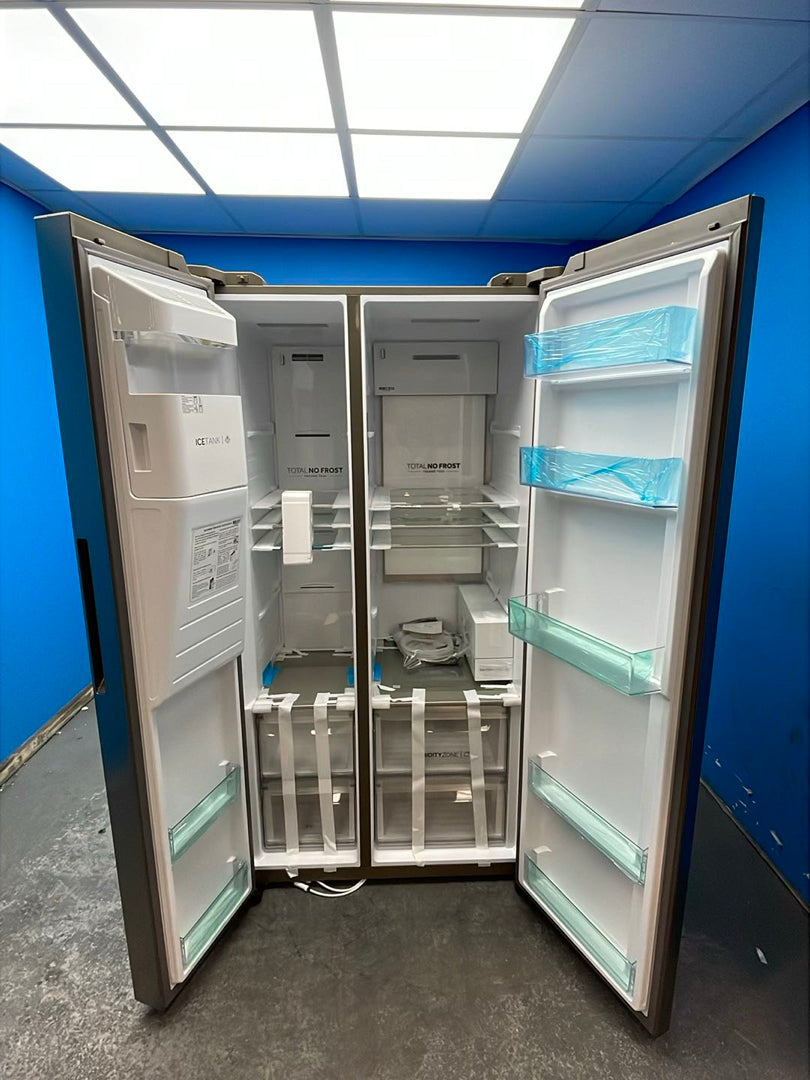 #GRC-162-156 - Haier Series 7 HSW79F18CIMM Plumbed American Fridge Freezer