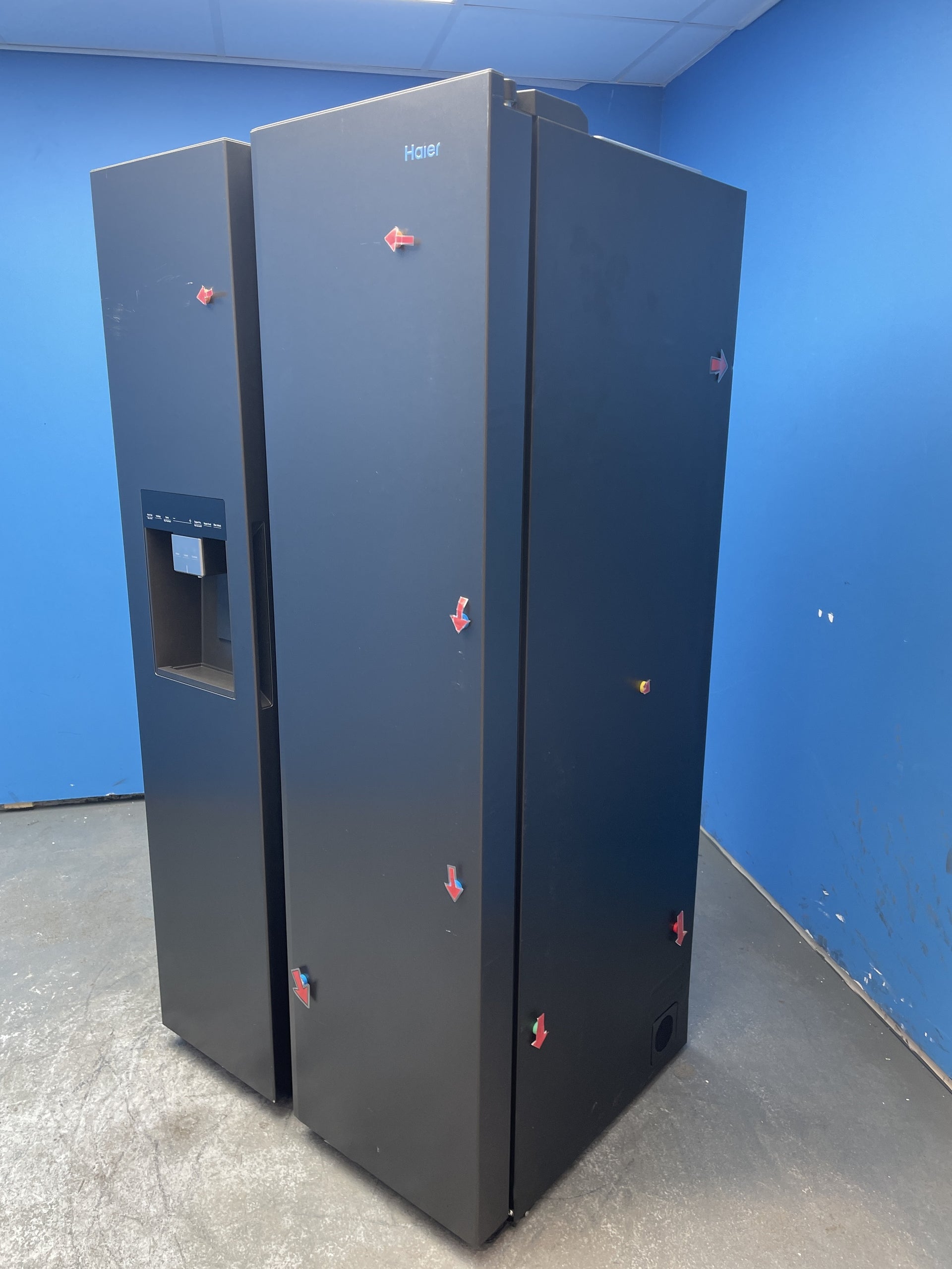 Haier HSW79F18DIPT 601L No Frost American Fridge Freezer