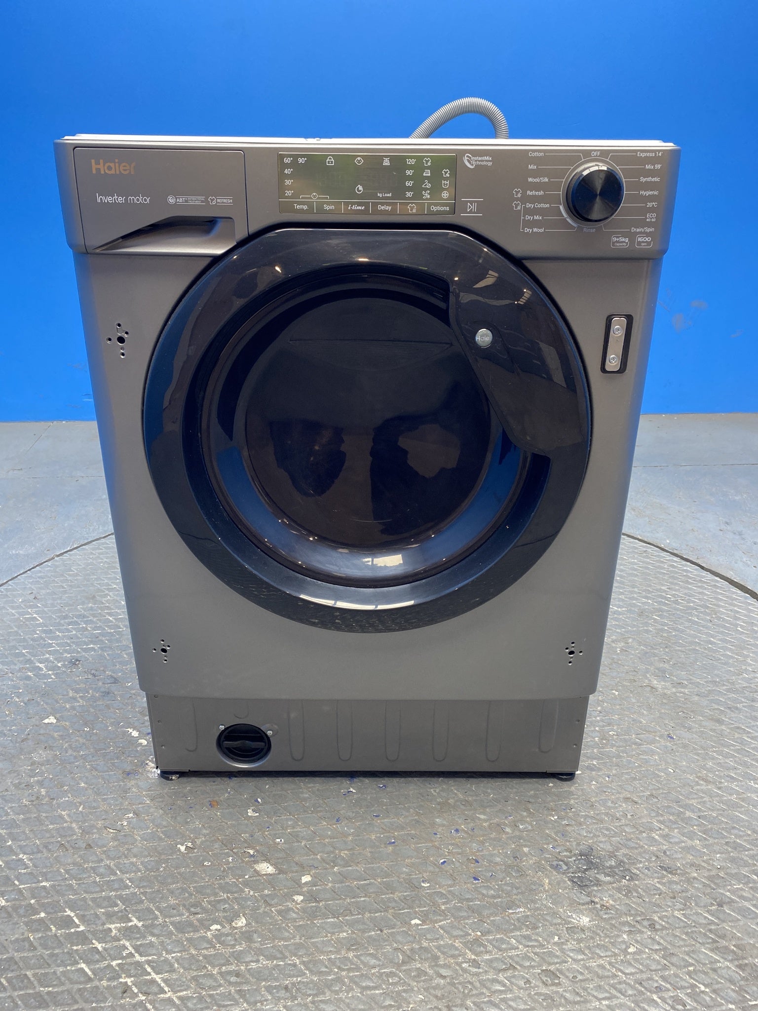 Haier Series 4 HWDQ90B416FWBR 9kg/5kg 1600rpm Integrated Washer Dryer