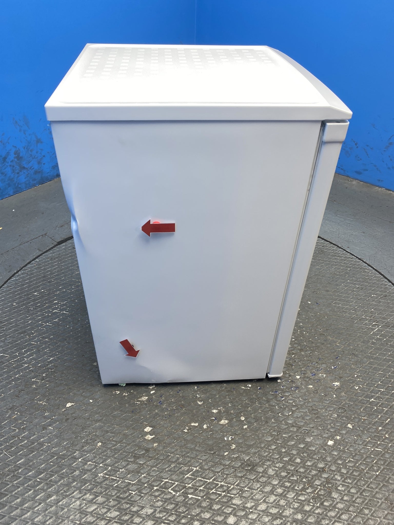 COMFEE' RCD133WH2(E) 131L Under-Counter Larder Fridge