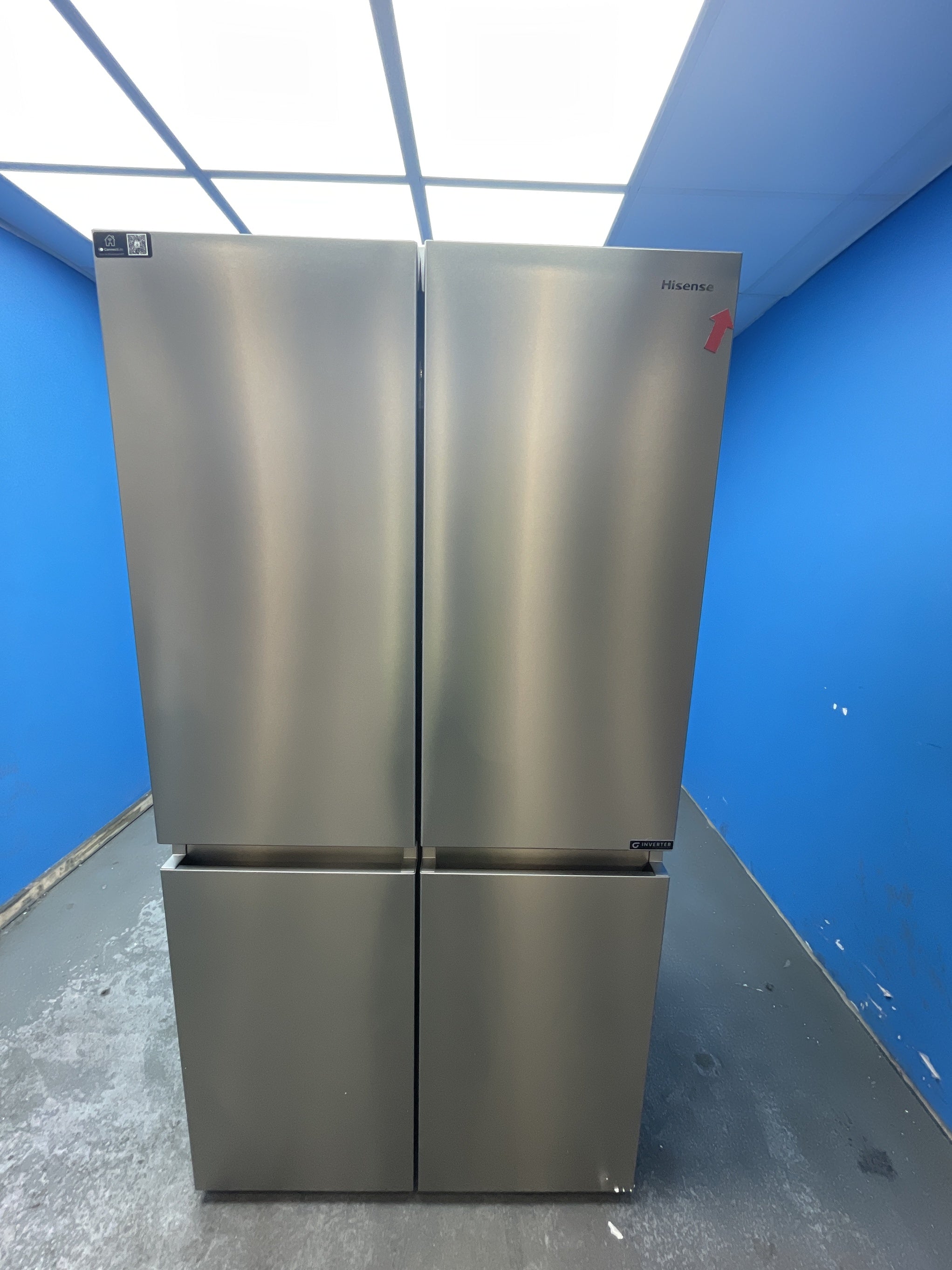 #GRC-163-249 - Hisense PureFlat RQ758N4SASE 609L American Style Fridge Freezer