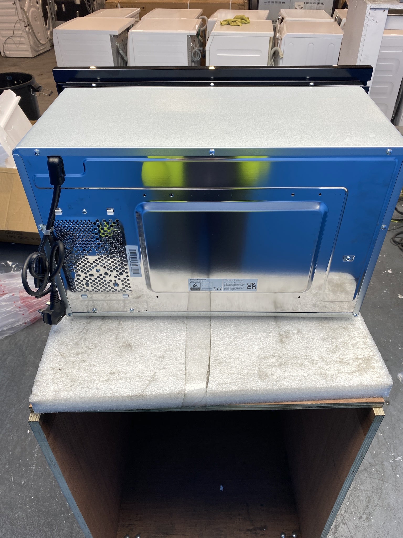 Neff N50 HLAWD23N0B Built-in 800W 20L Microwave Oven