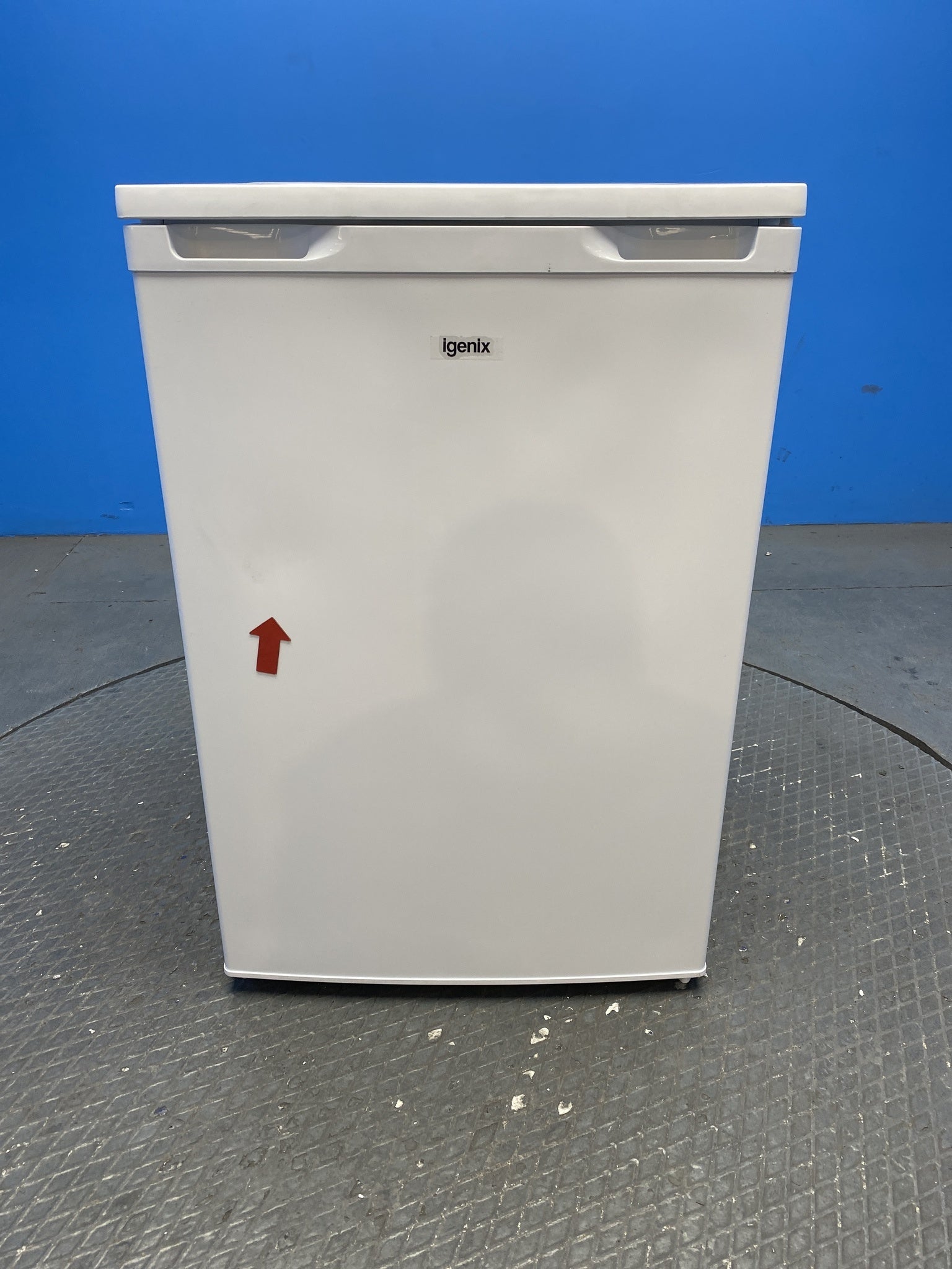 Igenix IG255W 136 Litre Under Counter Fridge