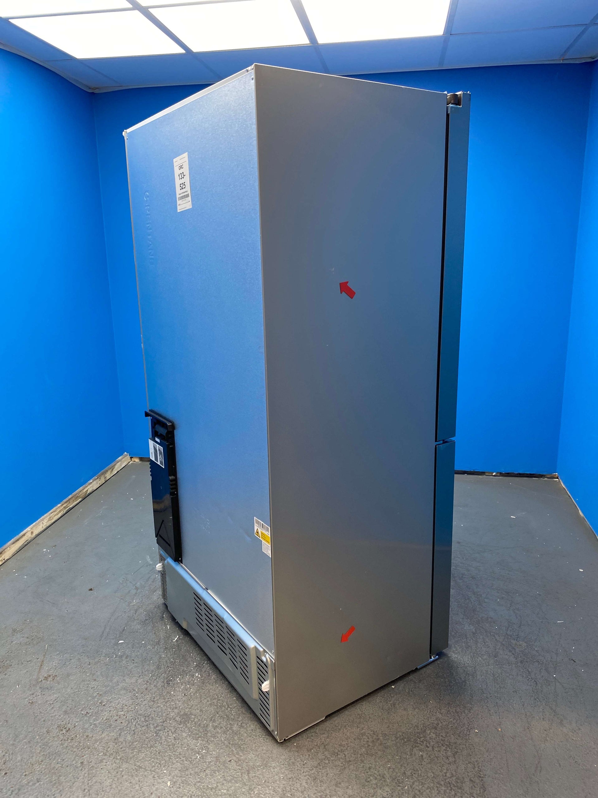 Bosch Series 4 KFN96APEAG 605 Litre American Fridge Freezer