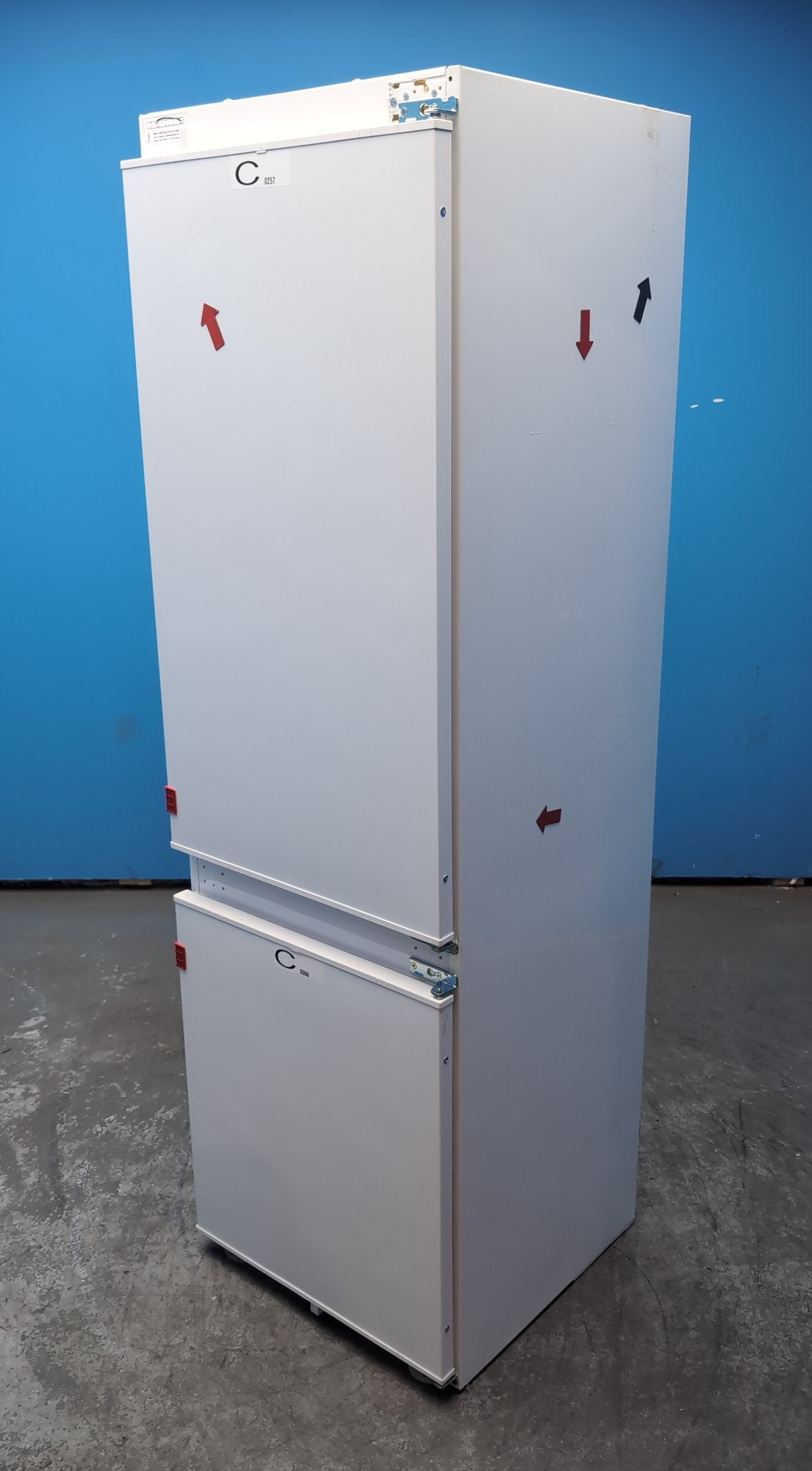 #GRC-163-432 - Haier 54cm Integrated 70/30 Fridge Freezer – 268L, White, Total No Frost