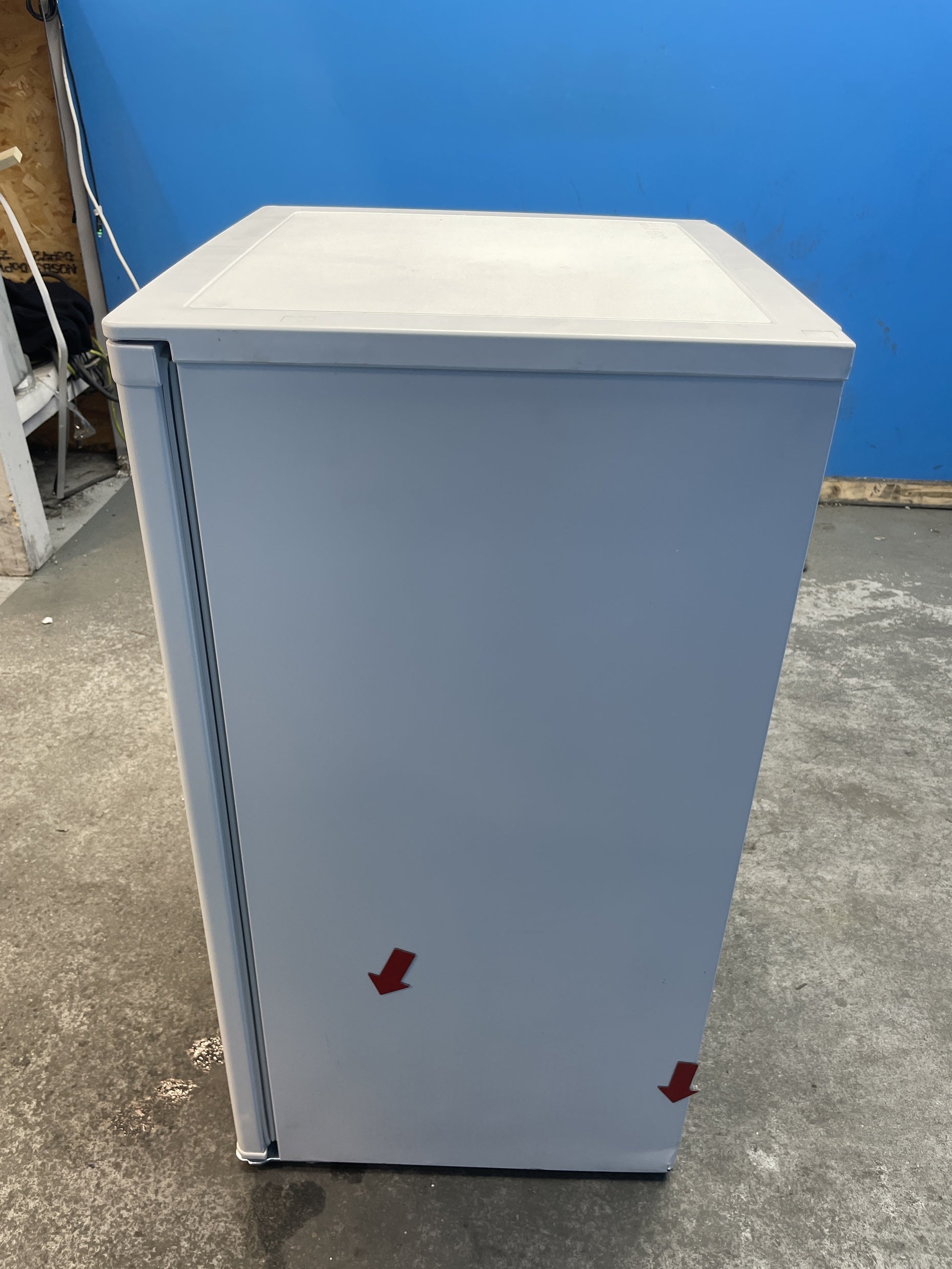 #GRC-162-610 - Hoover HUHS 38EWK-1 60 Litre Undercounter Upright Freezer
