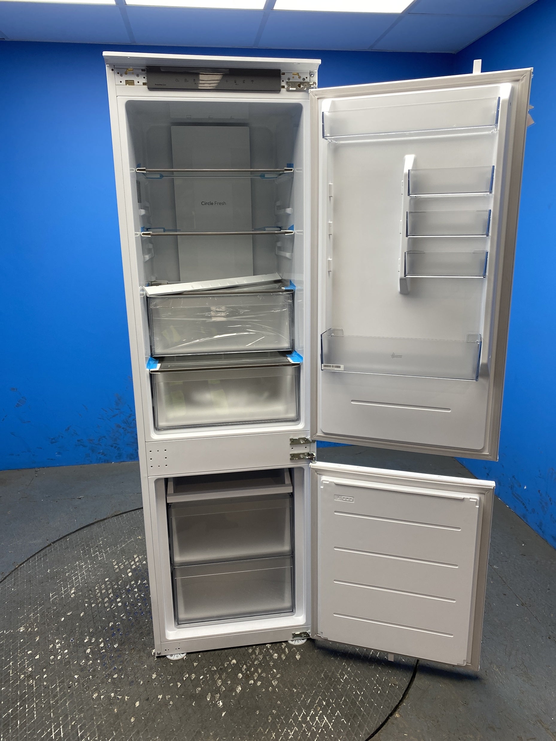 #GRC-156-219 - Hoover H-FRIDGE 400 HONBQT3518EK Built-In Total No Frost Fridge Freezer